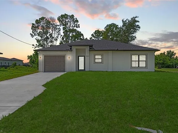 2505 1st St Sw, LEHIGH ACRES, FL 33976