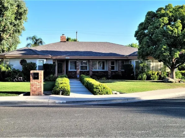 1814 Montgomery Ln, Delano, CA 93215