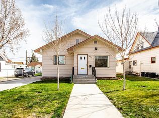 453 3rd Ave E, Twin Falls, ID 83301