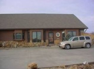 4231 SE 69th St, Berryton, KS 66409