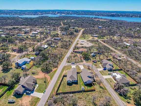 5th image of 1516 stonecrest Drive