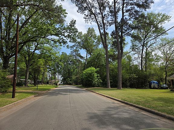 2nd image of Mantooth Ave Lot 14
