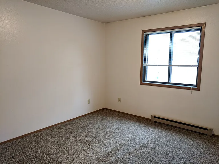 Gatewood Apartments — Photo 55