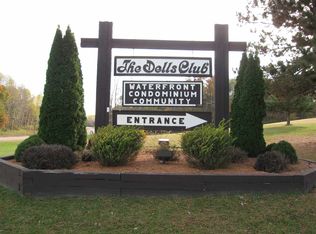 8 Fir Trl, Wisconsin Dells, WI 53965