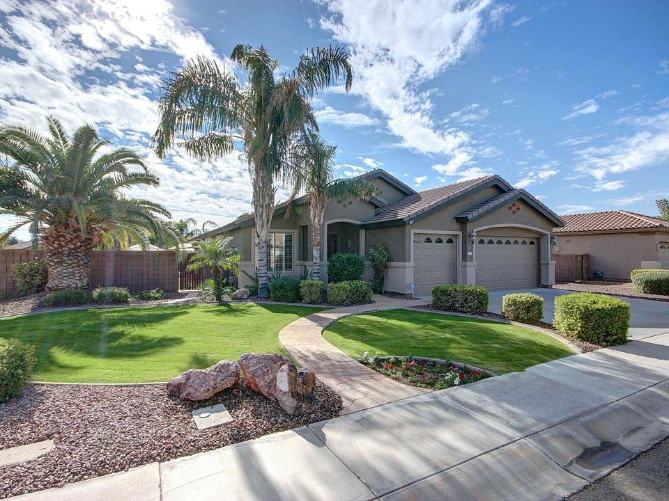 1st image of 1473 E Jade Dr