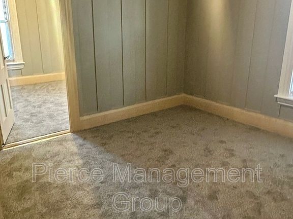 4th image of 308 Bartlett St #2