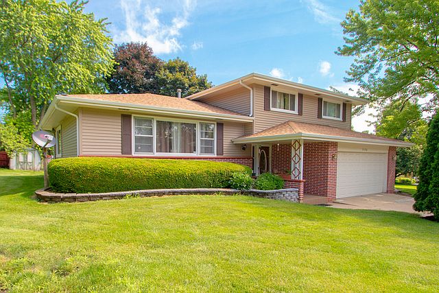 1st image of 1124 Fairwood Dr