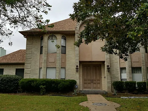 3902 Crow Valley Dr, Missouri City, TX 77459