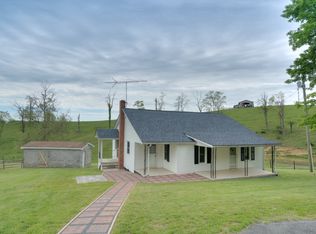 6080 Beaufort Hollow Rd, Pulaski, VA 24301