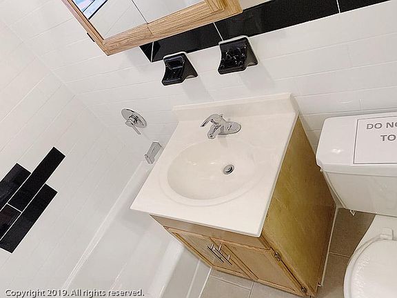4th image of 166-14 Hillside Ave #2E