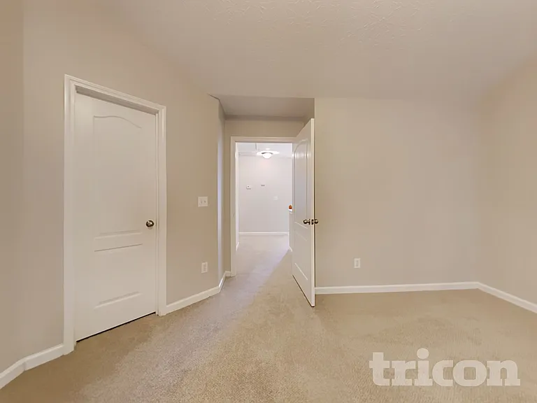 8132 Brookbend Dr — Photo 10