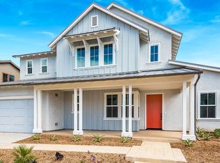574 Christmas Tree Ln, Santa Barbara, CA 93111