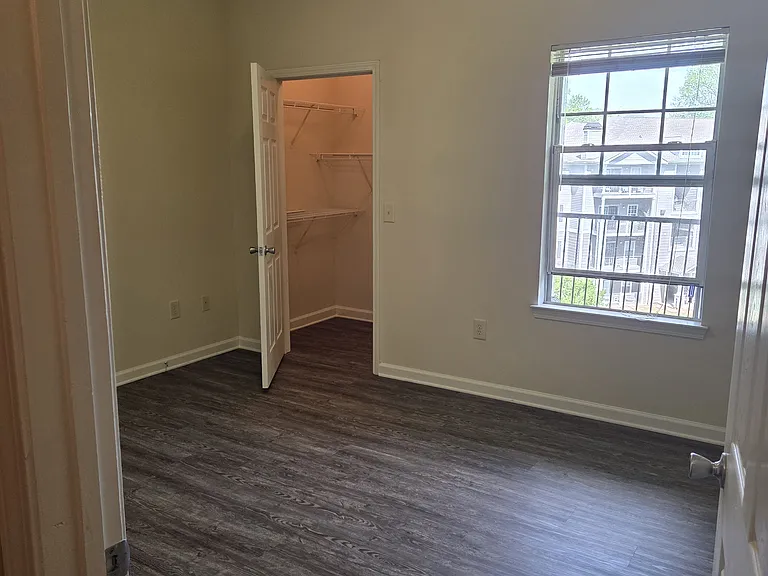 700 Vista Lake Dr #305 — Photo 11