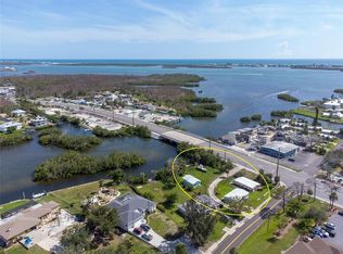 1695 Manor Rd, Englewood, FL 34223