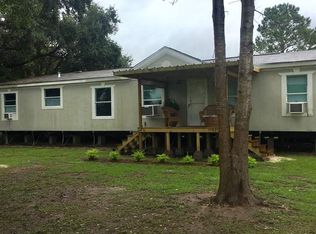 17021 Hamshire Rd, Winnie, TX 77665