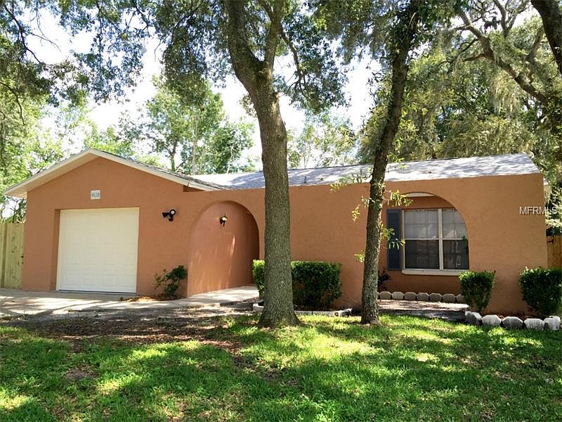 1st image of 4618 Wisteria Dr