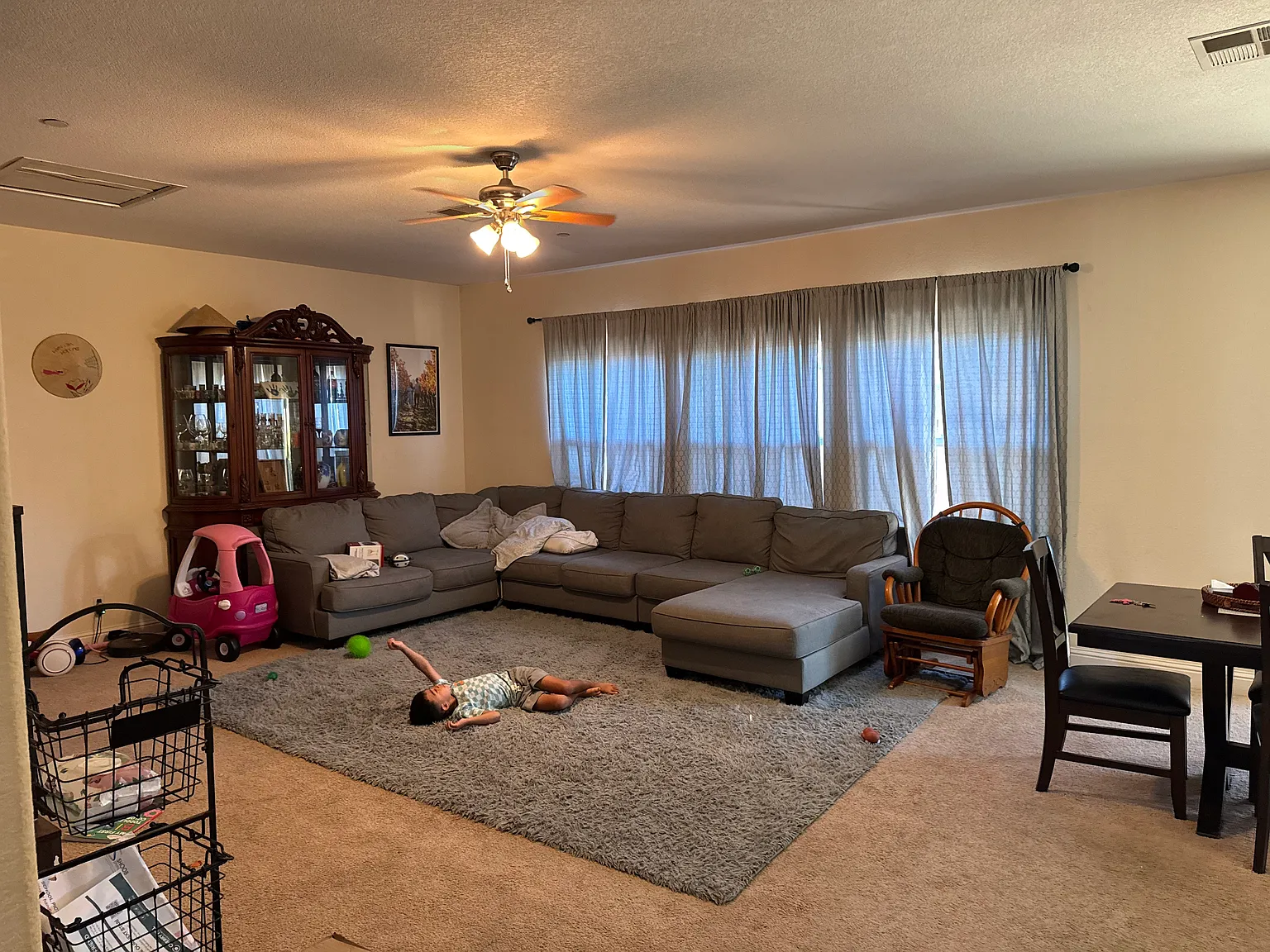 3 bed, 1133 sqft, $2,495 — Photo 3