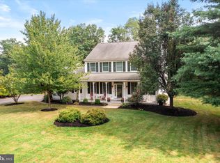 22 Cloverdale Way, Columbus, NJ 08022