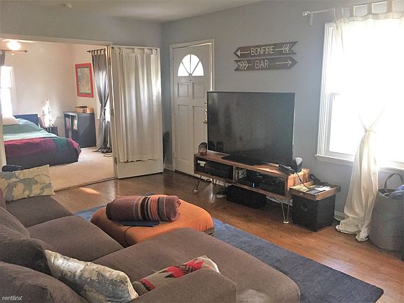 steere living room 1810