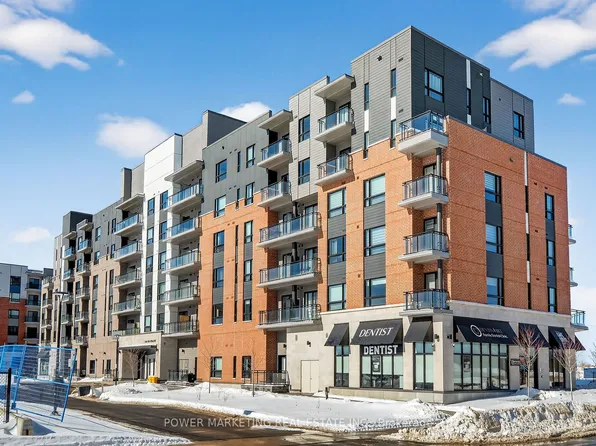1350 Hemlock Rd #316, Ottawa, ON K1K 5A8