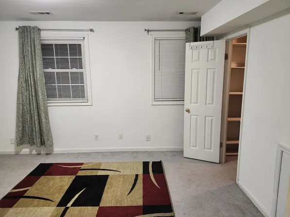 810 Quince Orchard Blvd APT T1, Gaithersburg, MD 20878