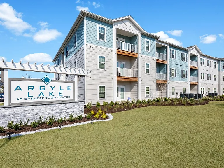 Argyle Lake at Oakleaf Town Center — Photo 29