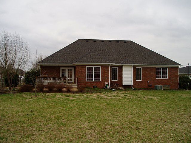 2nd image of 520 Greenridge Dr