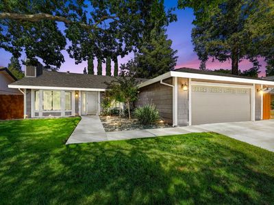7105 Regard Way, Sacramento, CA, 95842