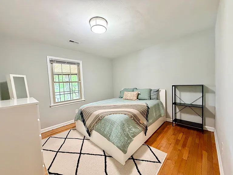346 W McGinnis Cir — Photo 20