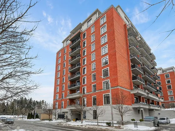 330 Loretta Ave S #906, Ottawa, ON K1S 4E8