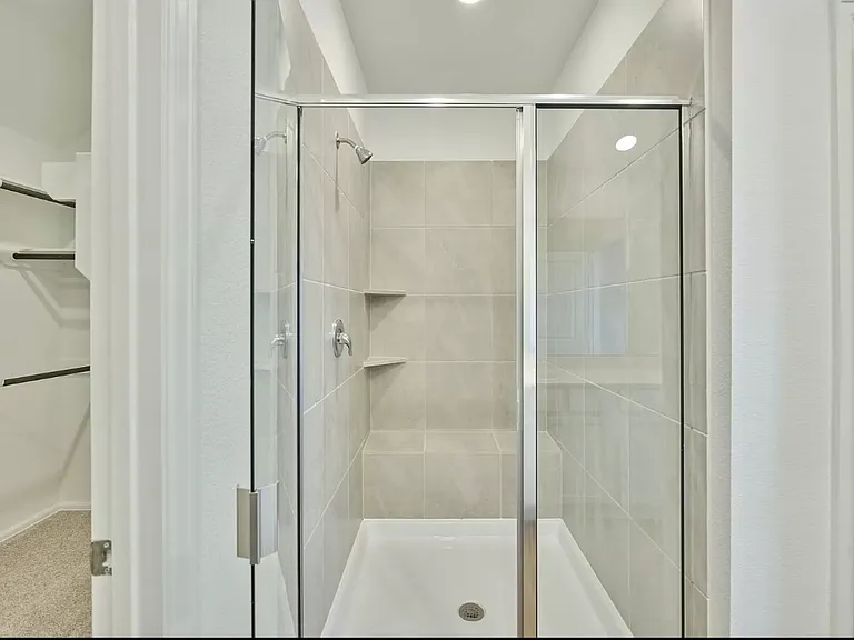 6313 Barrington Cliff Trl — Photo 5