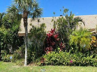 5260 Deerhurst Crescent Cir, Boca Raton, FL 33486