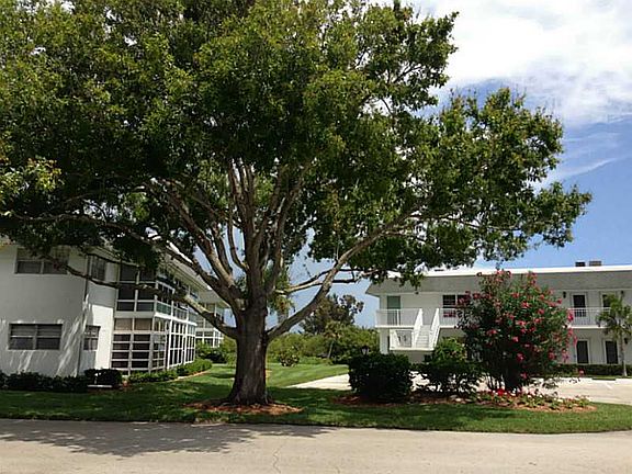 2nd image of 2800 Indian River Blvd