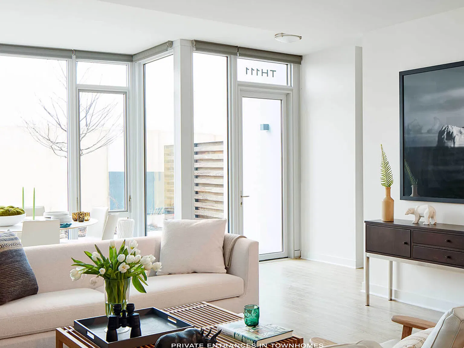 2 bed, 1080 sqft, $3,537 — Photo 2
