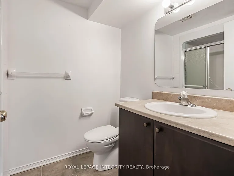 888 Longfields Dr — Photo 18