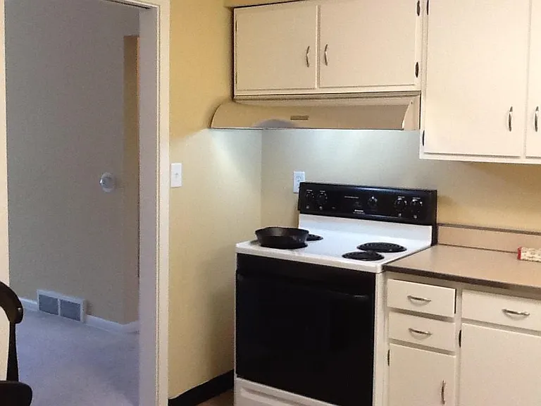 1303 Kanawha Ter — Photo 16