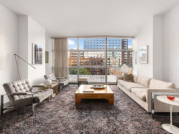 4th image of 447 W 18th St APT 7C
