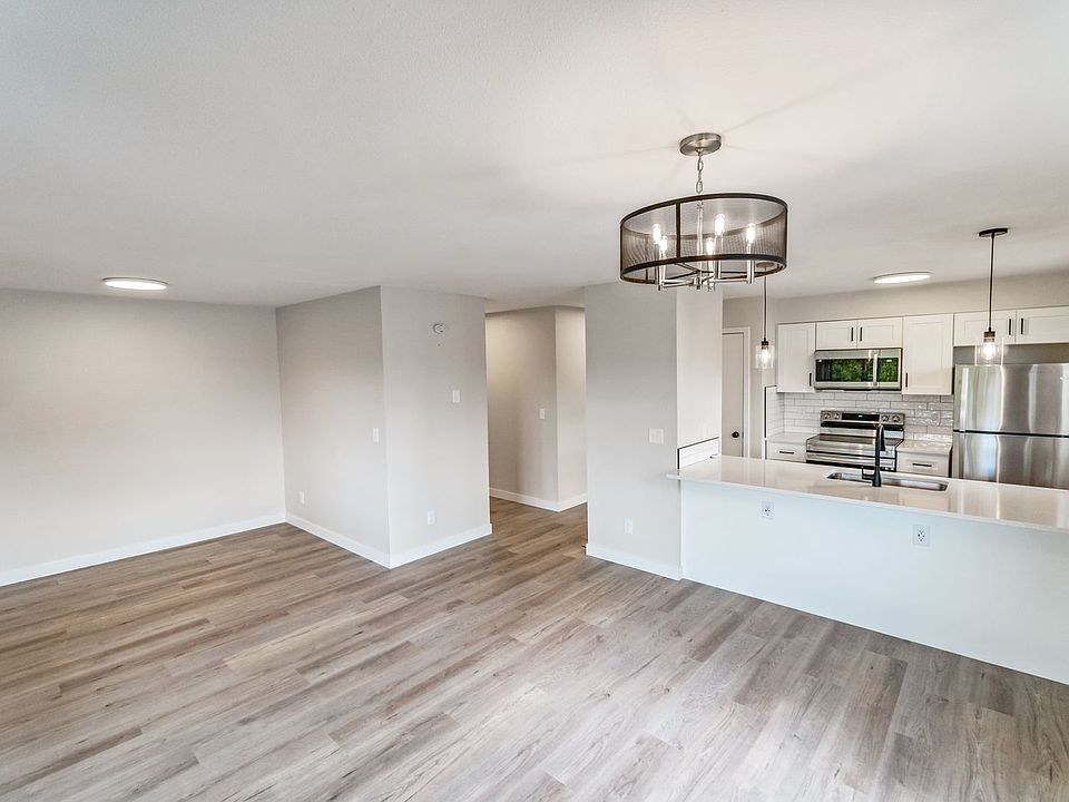 1st image of 2316 E South Riverton Ave #1