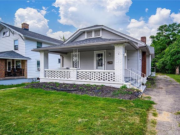 2nd image of 50 Sandhurst Dr