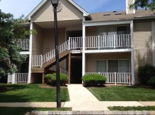 2409 Doolittle Dr, Bridgewater, NJ 08807