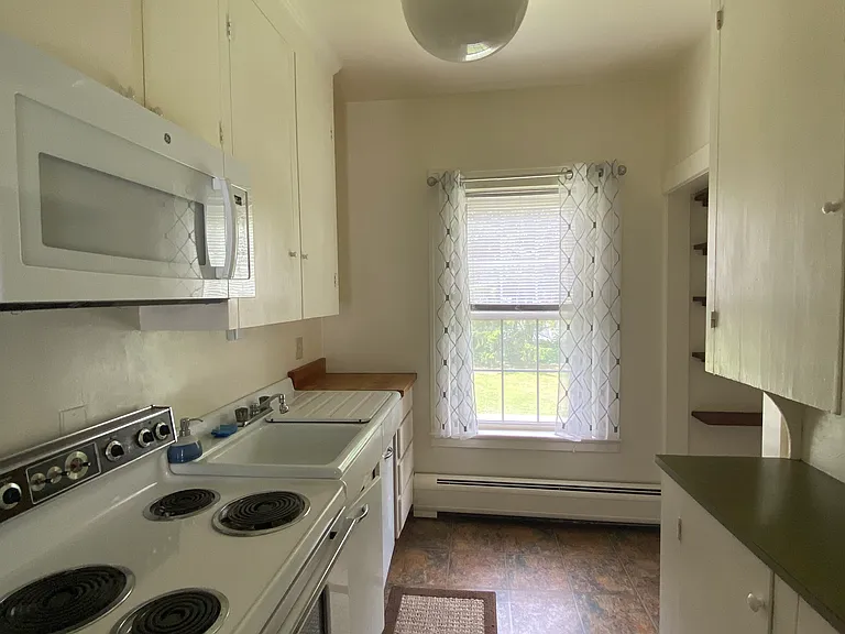 34 West Rd #3 — Photo 13