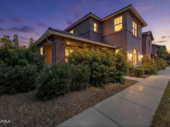 1026 S REBER Avenue, Gilbert, AZ 85296