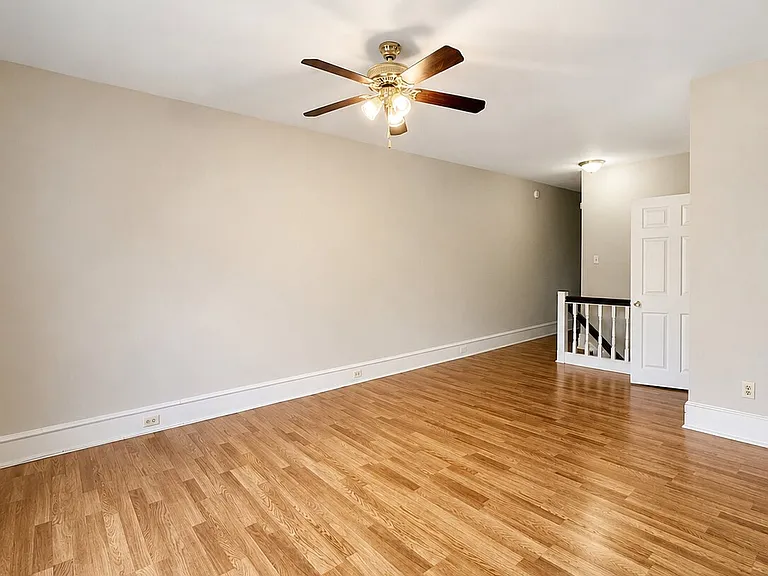 5252 Cedar Ave #2 — Photo 3