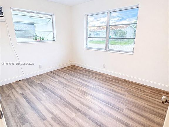 4th image of 5404 NW 26th Rd