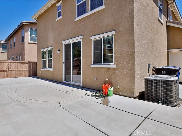 1765 Yvonne Ct — Photo 45