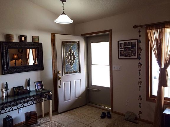 3rd image of 1210 Harvest Cir
