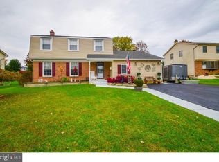 829 Wessex Ln, Somerdale, NJ 08083