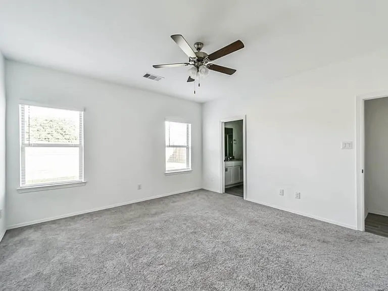 5626 Tabula Rasa Dr — Photo 1
