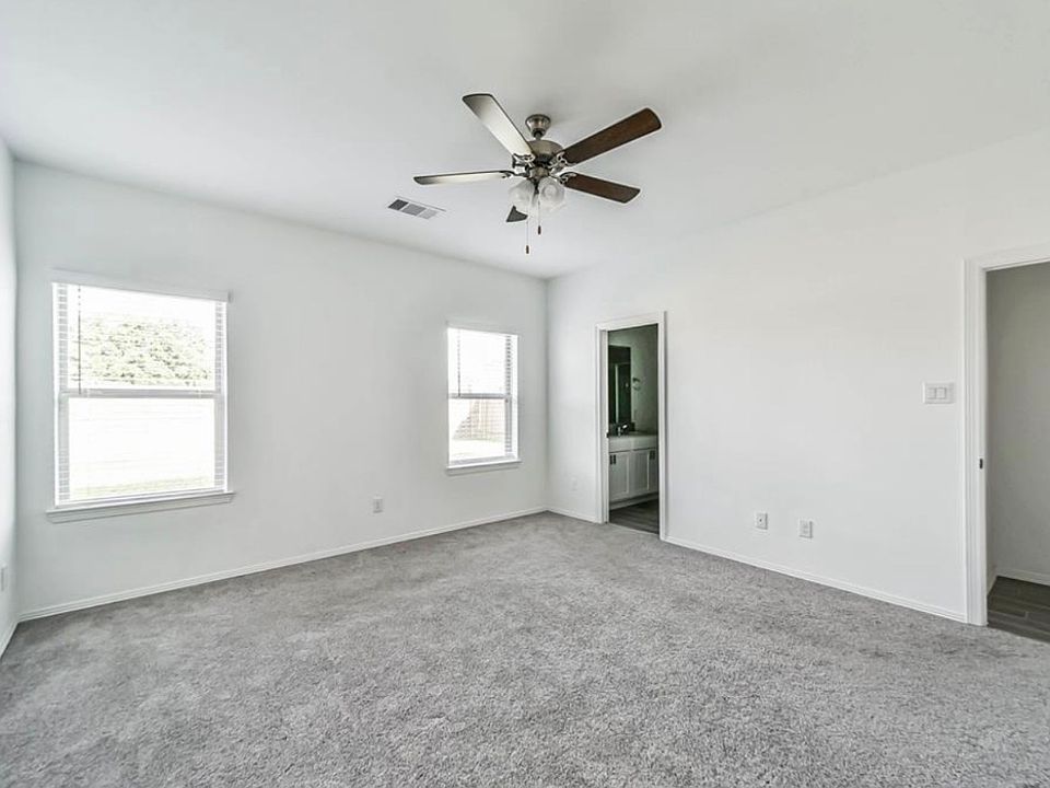 1st image of 5626 Tabula Rasa Dr