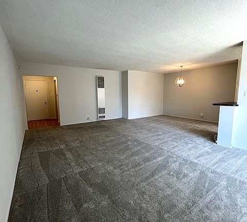 5th image of 8558 Holloway Dr #204A